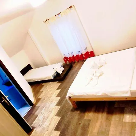 Toate Panzele Sus Affittacamere Corbu (Constanta)