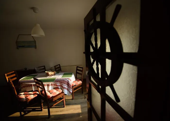 Toate Panzele Sus Guest house